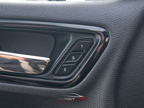 Used 2022 Dodge Durango R/T w/ Blacktop Package AWD/4WD image 44