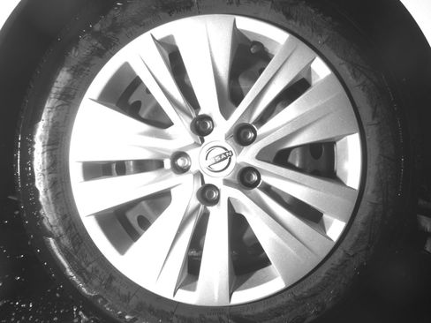Used 2025 Nissan Sentra S FWD image 15
