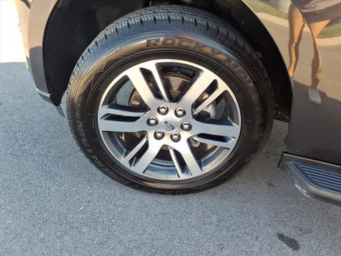 Certified 2024 Ford Expedition Max Limited image 9