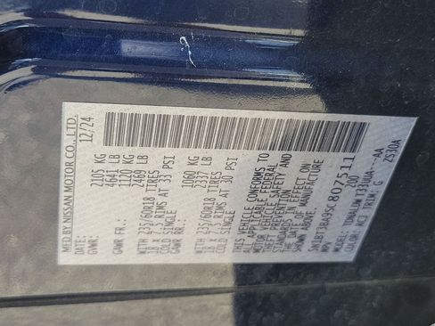 Used 2025 Nissan Rogue SV FWD image 28