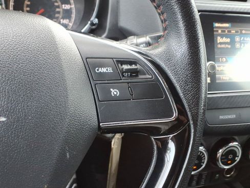 Used 2019 Mitsubishi Outlander Sport LE FWD image 16