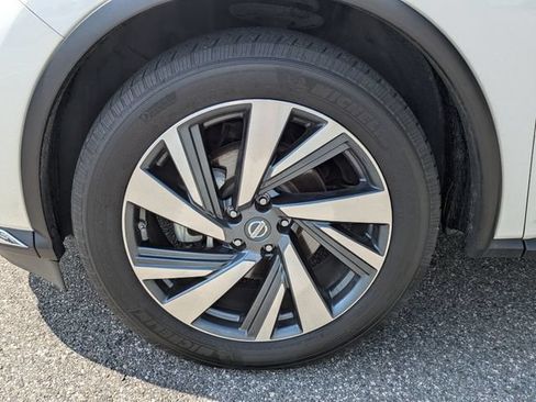 Used 2017 Nissan Murano Platinum w/ Platinum Technology Package AWD/4WD image 9
