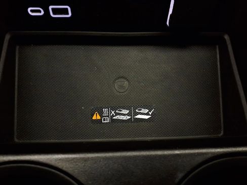 Used 2021 GMC Yukon Denali image 25