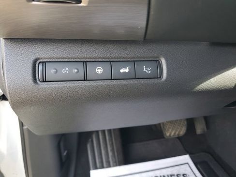 Certified 2024 Nissan Pathfinder Platinum w/ Cargo Package AWD/4WD image 29