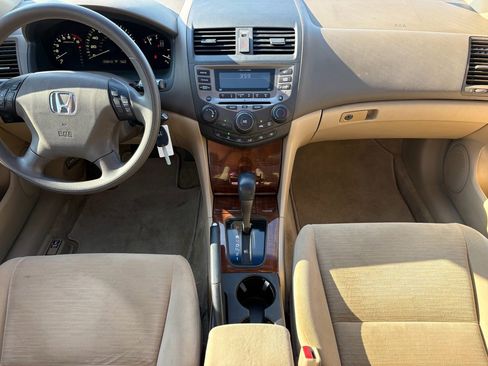 Used 2007 Honda Accord EX image 2