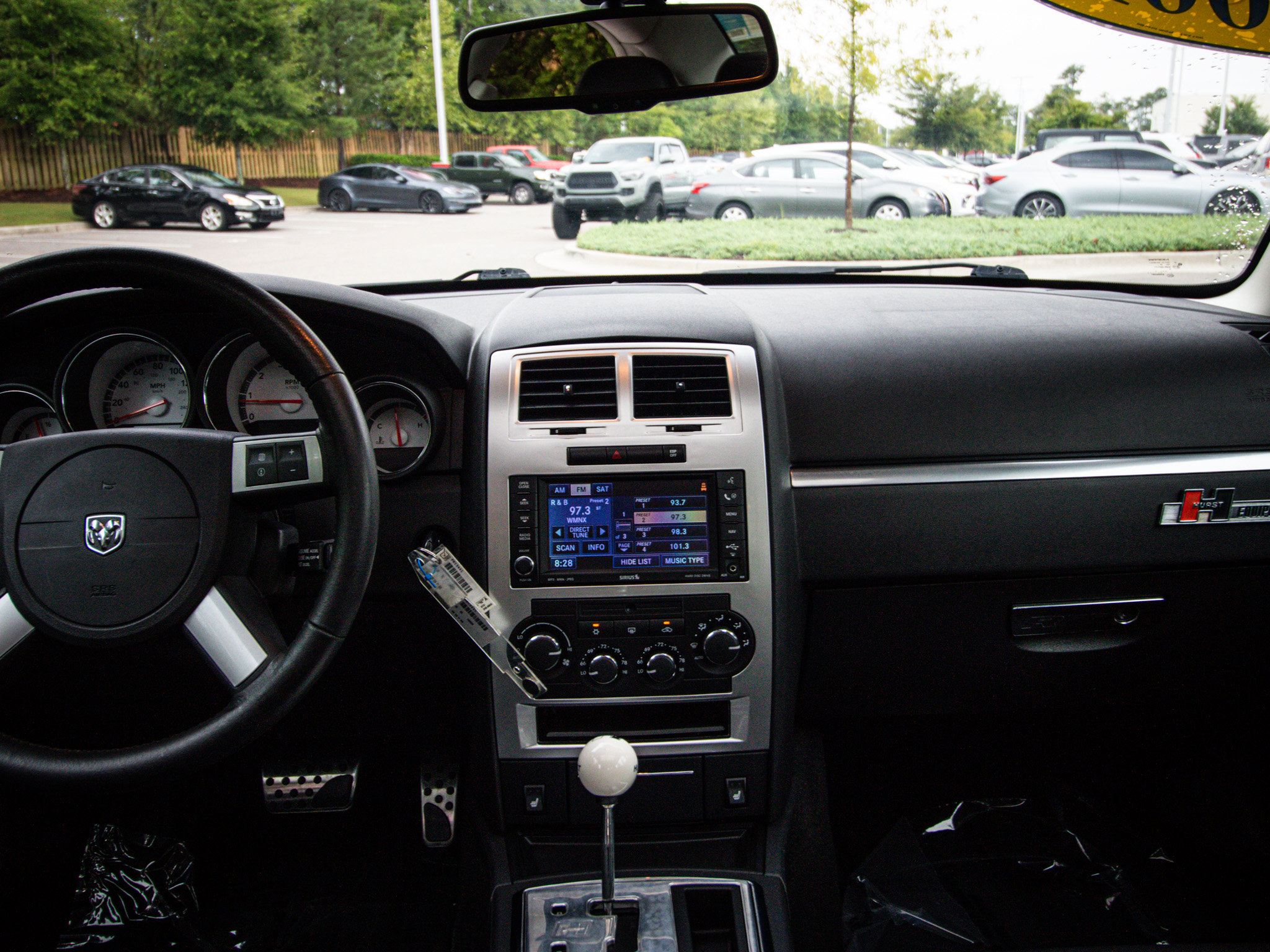 Used 2009 Dodge Charger R/T RWD image 29