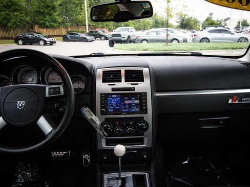 Used 2009 Dodge Charger R/T RWD image 29