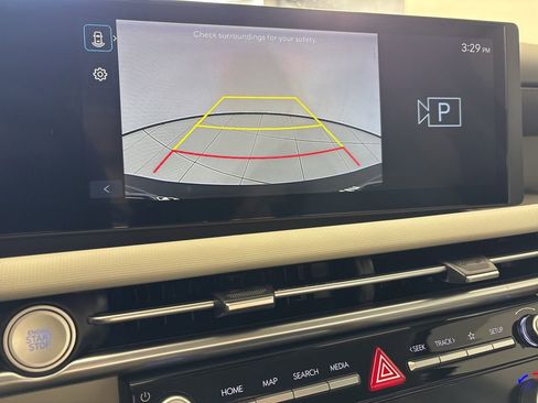 Certified 2025 Hyundai Tucson SEL FWD image 26