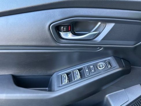 Used 2025 Honda Accord SE image 8