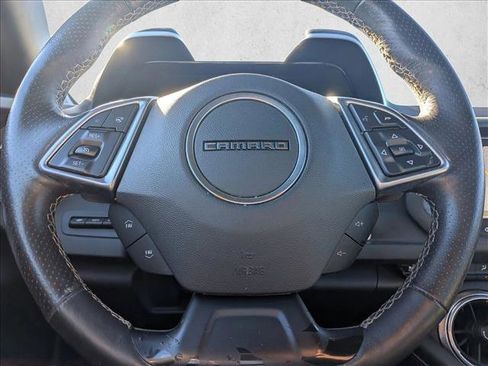 Used 2016 Chevrolet Camaro LT image 17
