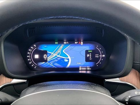 Certified 2023 Volvo XC60 T8 Ultimate w/ Climate Package AWD/4WD image 26