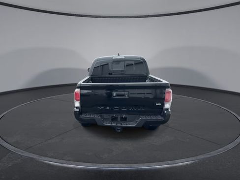 Used 2023 Toyota Tacoma TRD Sport w/ Technology Package image 13