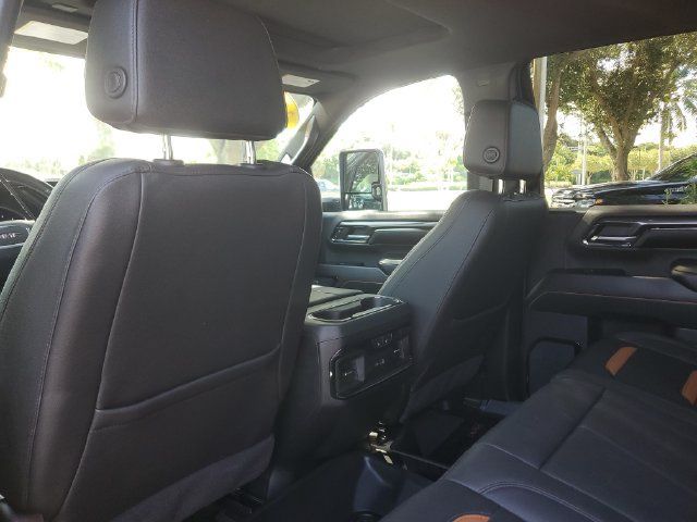Certified 2024 GMC Sierra 2500 AT4 w/ AT4 Premium Plus Package AWD/4WD image 15