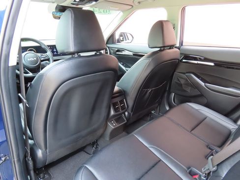 Certified 2024 Kia Seltos SX AWD/4WD image 31