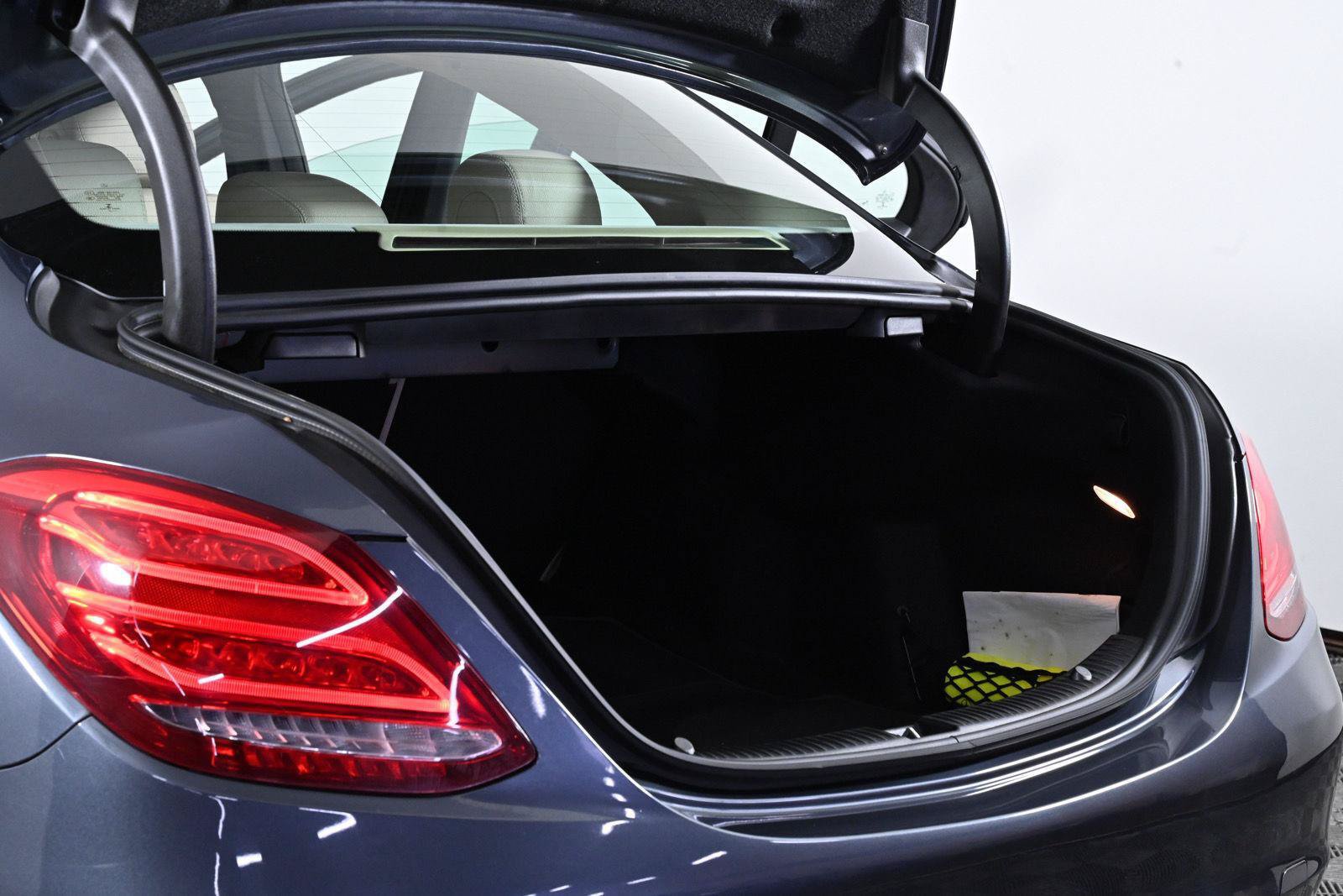 Used 2015 Mercedes-Benz C 300 4MATIC Sedan image 36