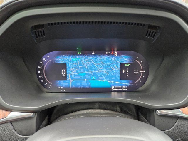 Certified 2023 Volvo XC60 T8 Ultimate w/ Protection Package AWD/4WD image 24