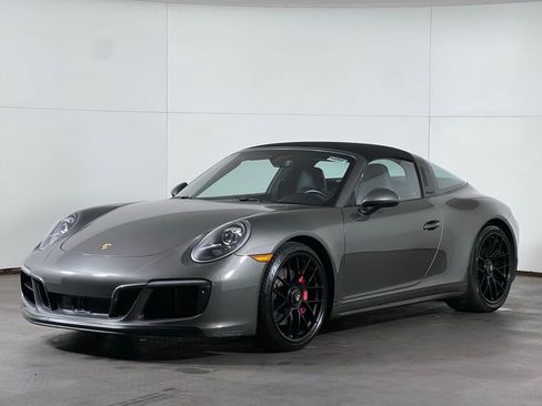 Certified 2019 Porsche 911 Targa 4 GTS AWD/4WD image 1