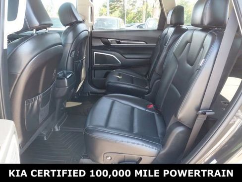Certified 2025 Kia Telluride S FWD image 24