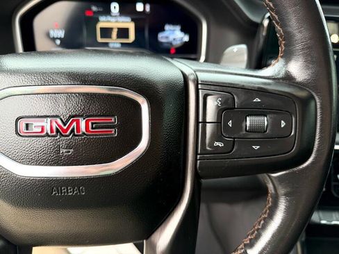 Used 2022 GMC Sierra 1500 AT4 w/ AT4 Preferred Package image 16