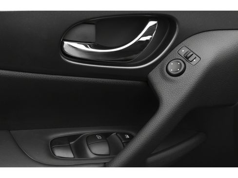 Used 2015 Nissan Rogue SV w/ SV Moonroof Package image 20