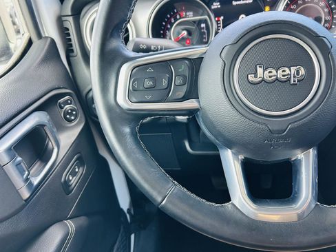 Used 2021 Jeep Wrangler Unlimited Rubicon image 14