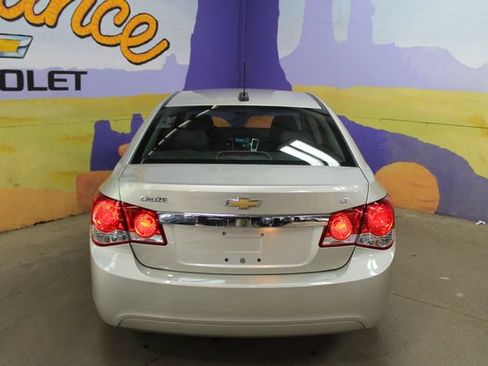 Used 2015 Chevrolet Cruze LT FWD image 7