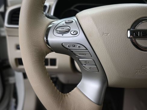 Used 2017 Nissan Murano SL FWD image 12