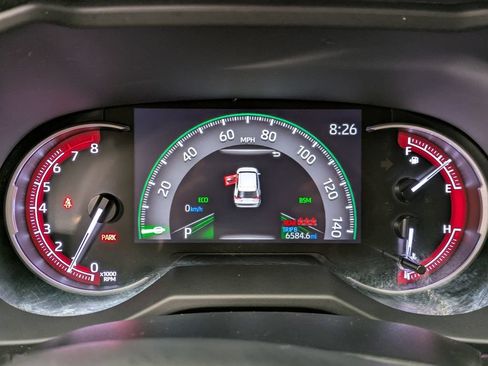 Used 2023 Toyota RAV4 LE AWD/4WD image 16
