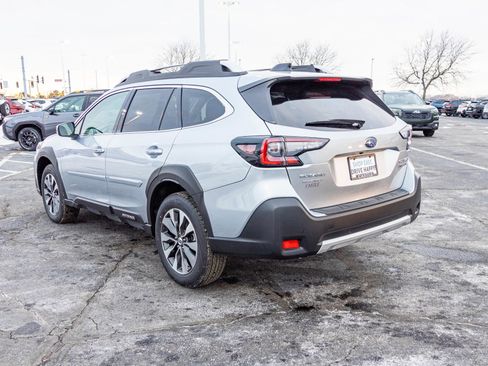 Used 2025 Subaru Outback Touring XT image 13