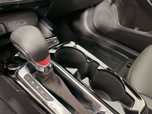 New 2026 Chevrolet Trax RS w/ Sunroof Package image 29