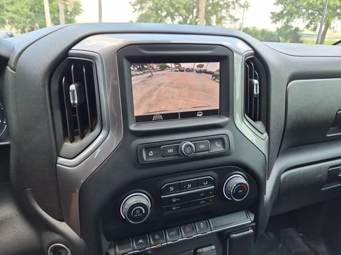 Used 2022 Chevrolet Silverado 1500 Custom w/ LPO, Dark Essentials Package AWD/4WD image 17