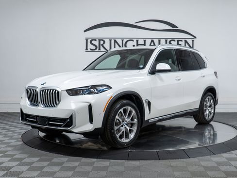 Used 2026 BMW X5 xDrive40i w/ Climate Comfort Package AWD/4WD image 1