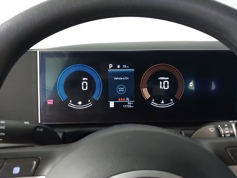 Used 2025 Hyundai Tucson SEL image 19