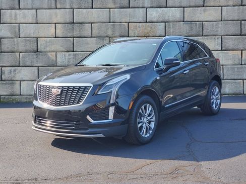 Used 2023 Cadillac XT5 Premium Luxury w/ Technology Package AWD/4WD image 1