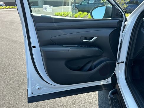 New 2025 Hyundai Santa Cruz SE image 10