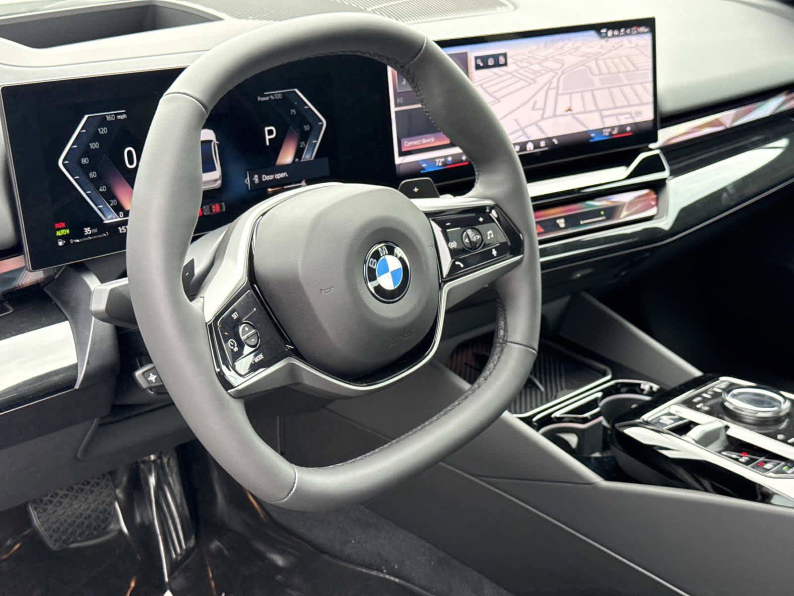 Used 2027 BMW 530i xDrive w/ Premium Package AWD/4WD image 2