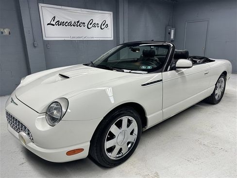 Used 2002 Ford Thunderbird Deluxe image 1
