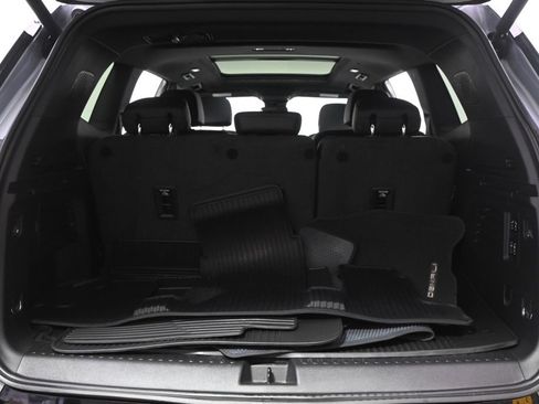 Used 2024 GMC Acadia Denali w/ LPO, Floor Liner Package AWD/4WD image 20