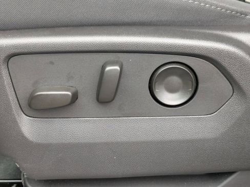 Used 2024 GMC Sierra 1500 Elevation image 20