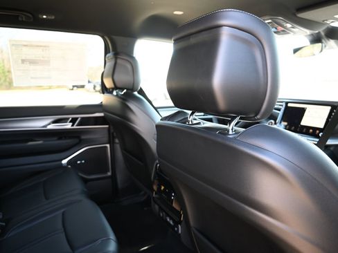 New 2026 Jeep Grand Wagoneer L w/ HD Trailer Tow Package image 24