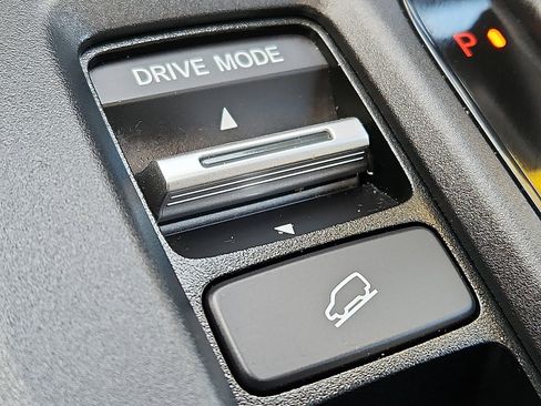 Used 2025 Honda CR-V Sport-L image 25