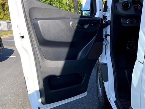 New 2026 Mercedes-Benz Sprinter 2500 image 9