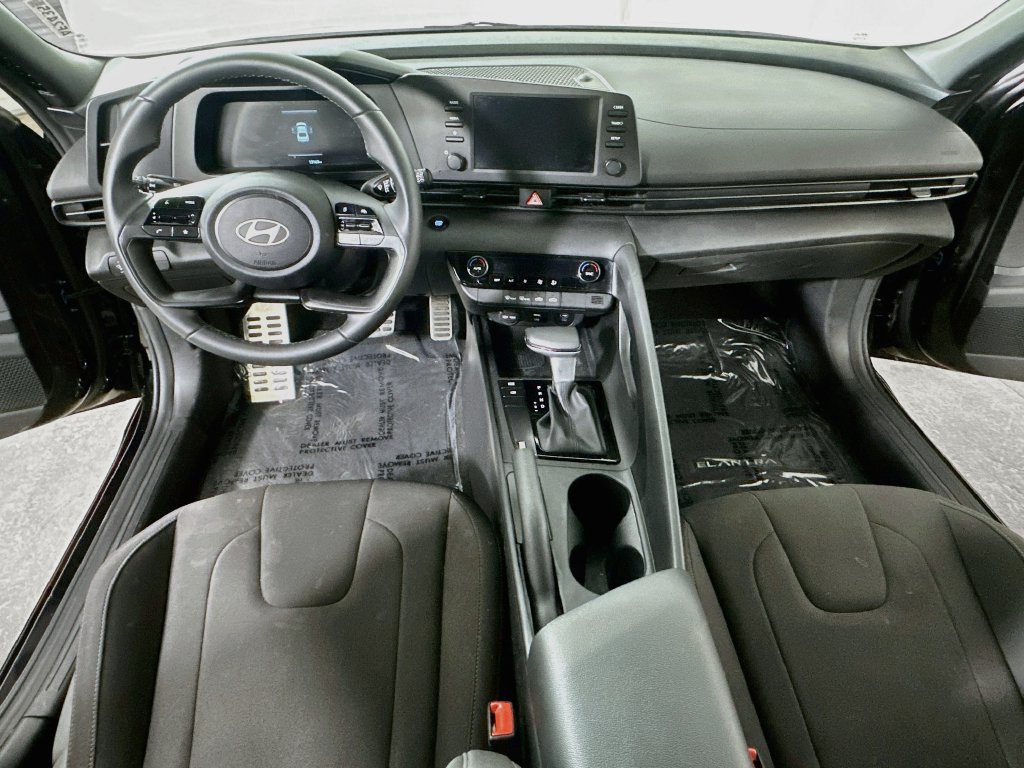 Used 2026 Hyundai Elantra Sport w/ Cargo Package FWD image 18