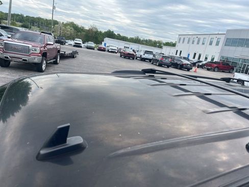 Used 2011 GMC Yukon SLT AWD/4WD image 20