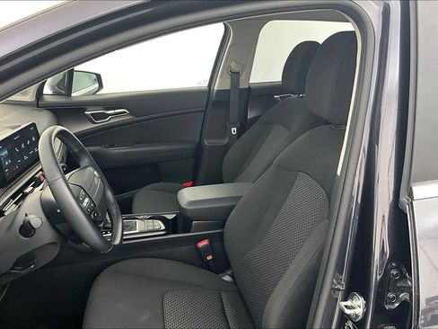 Used 2026 Kia Sportage LX FWD image 30