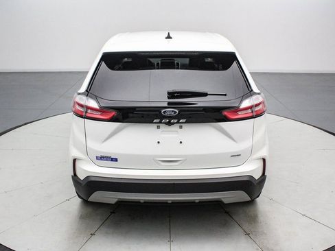 Certified 2023 Ford Edge SEL image 5