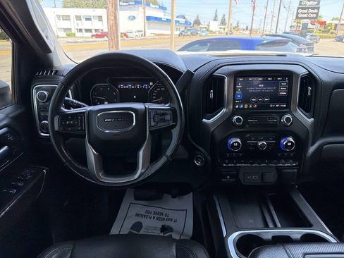 Used 2021 GMC Sierra 3500 Denali w/ Denali Ultimate Package AWD/4WD image 34