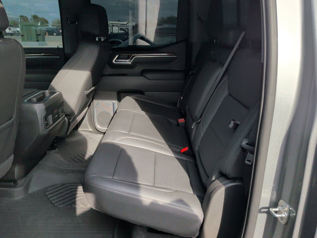 Used 2025 Chevrolet Silverado 1500 RST w/ Texas Edition Plus AWD/4WD image 12