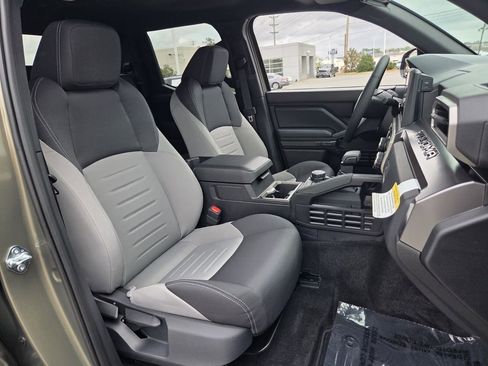 Used 2026 Toyota Tacoma TRD Sport image 16