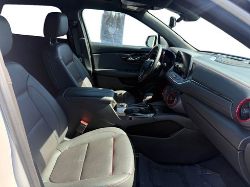 Certified 2023 Chevrolet Blazer RS w/ Driver Confidence II Package image 17